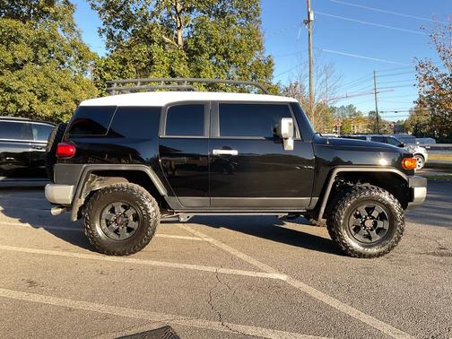 Black 2013 Toyota FJ Cruiser Base