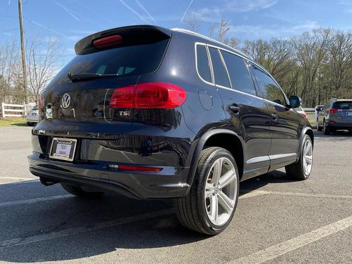 2016 Volkswagen Tiguan R-Line