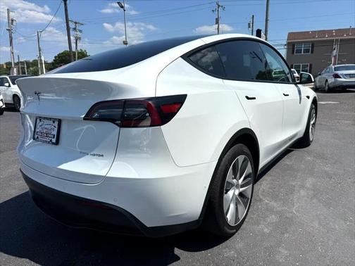 2021 Tesla Model Y Long Range Dual Motor All-Wheel Drive