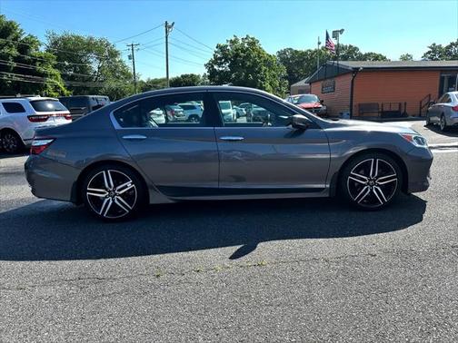 2017 Honda Accord Sport SE