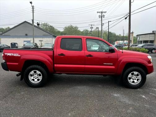 2015 Toyota Tacoma Base
