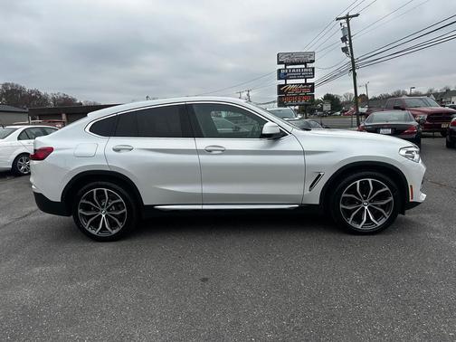 2019 BMW X4 xDrive30i