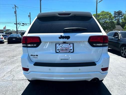 2020 Jeep Grand Cherokee Altitude