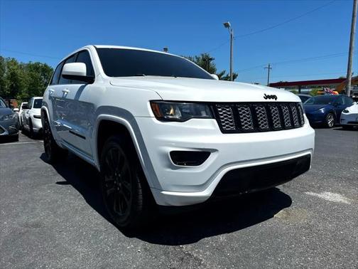 2020 Jeep Grand Cherokee Altitude