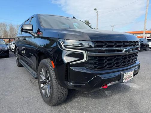 2022 Chevrolet Suburban 4WD Z71