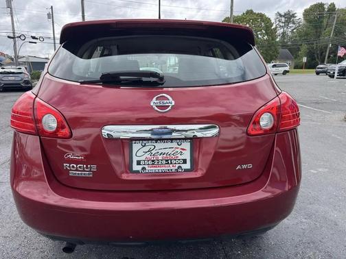 Cayenne Red 2015 Nissan Rogue Select S