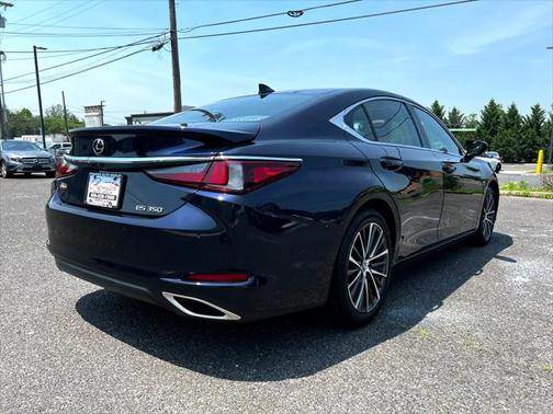 2022 Lexus ES 350 Base