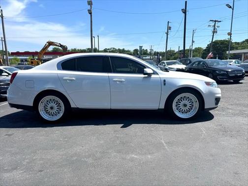 2011 Lincoln MKS EcoBoost