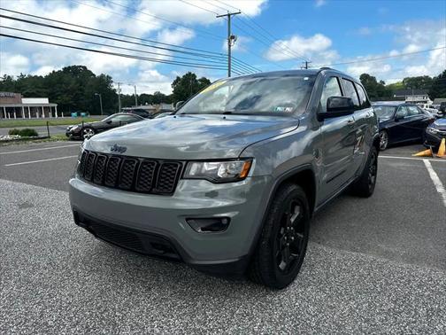 2019 Jeep Grand Cherokee Upland