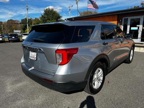 2022 Ford Explorer Base