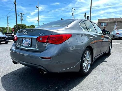 2017 INFINITI Q50 2.0T Premium