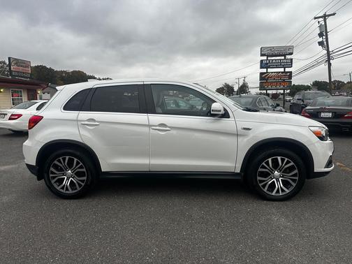 2018 Mitsubishi Outlander Sport 2.0 ES