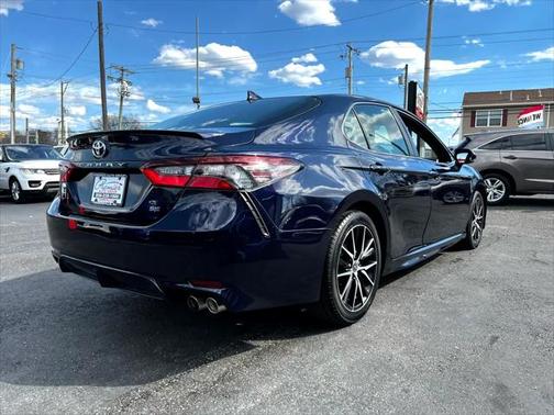 2022 Toyota Camry SE