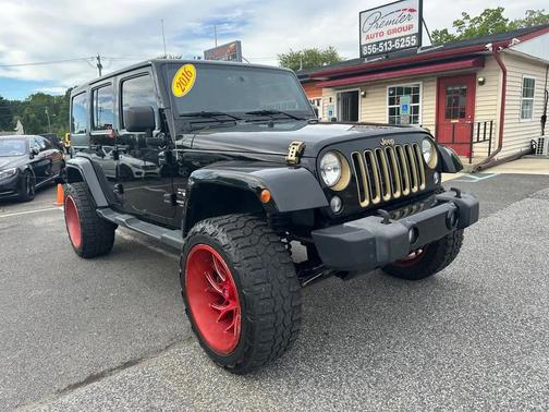 Black 2016 Jeep Wrangler Unlimited Sahara