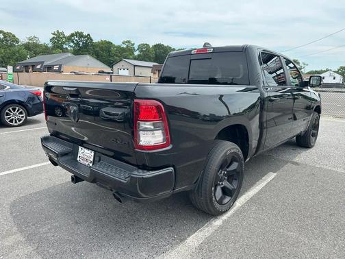 Diamond Black Crystal Pearlcoat 2019 RAM 1500 Big Horn