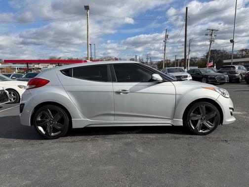 2015 Hyundai Veloster Turbo