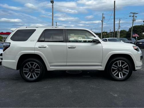 2018 Toyota 4Runner SR5 Premium
