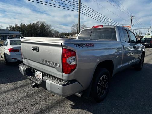 2016 Toyota Tundra SR5