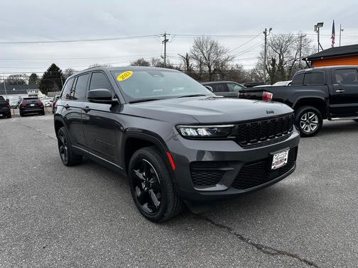 2023 Jeep Grand Cherokee Altitude
