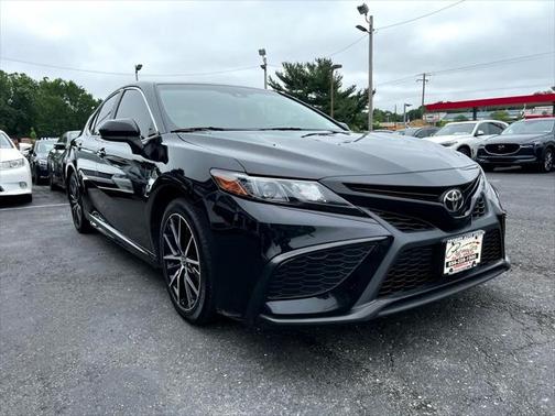 2021 Toyota Camry SE
