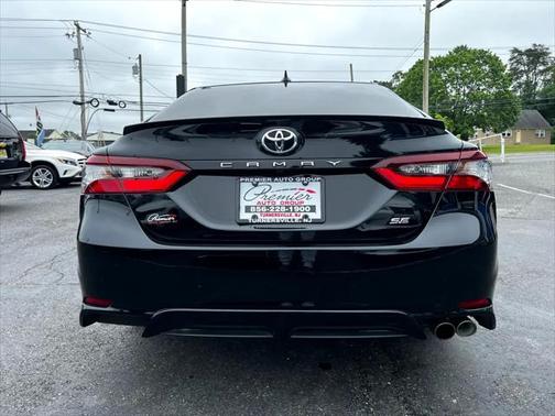 2021 Toyota Camry SE