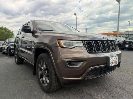Walnut Brown Metallic Clearcoat 2021 Jeep Grand Cherokee 80th Anniversary 4x4