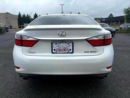 2015 Lexus ES 350 Crafted Line