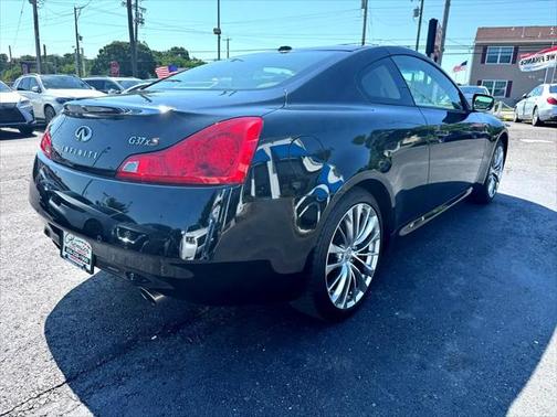 2013 INFINITI G37x Base
