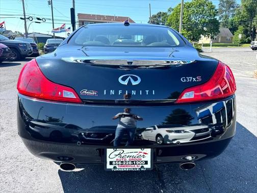 2013 INFINITI G37x Base