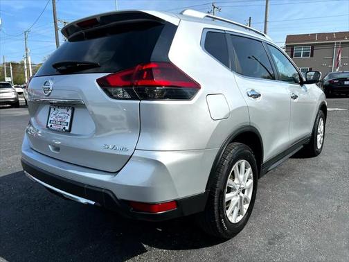 2018 Nissan Rogue SV