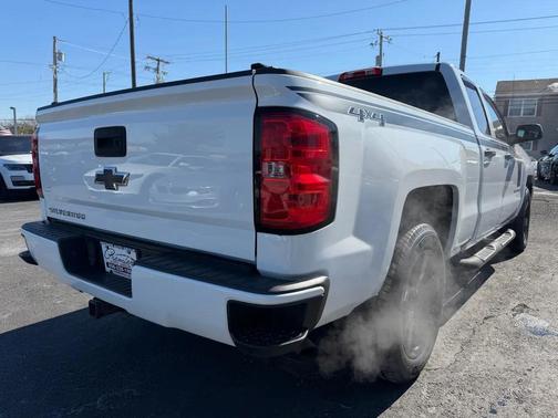 2016 Chevrolet Silverado 1500 Custom