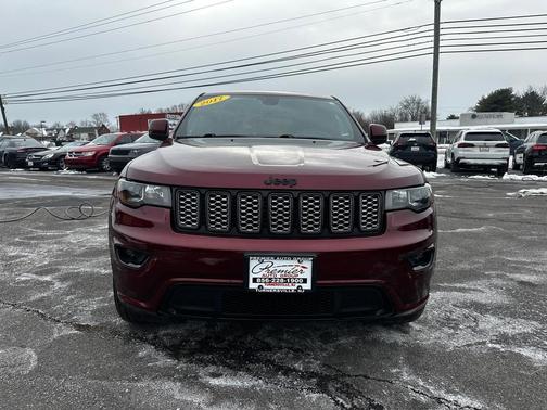 2017 Jeep Grand Cherokee Altitude