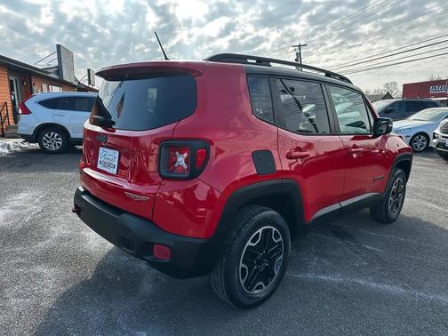 2016 Jeep Renegade Trailhawk
