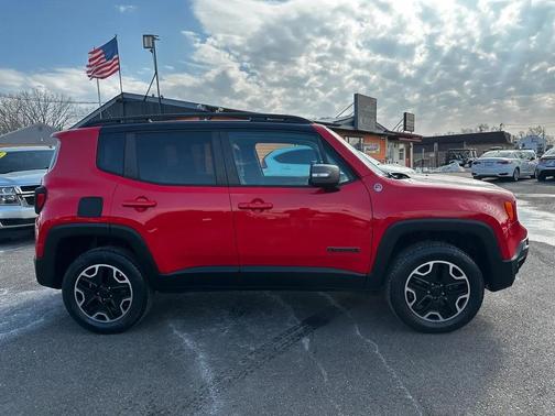 2016 Jeep Renegade Trailhawk