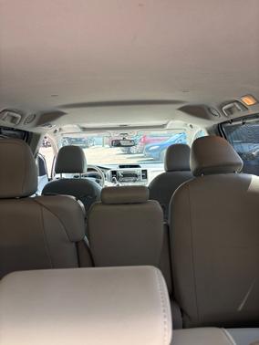 2014 Toyota Sienna XLE