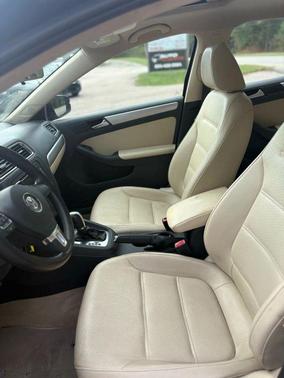 2013 Volkswagen Jetta SE