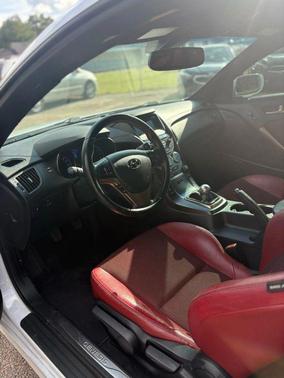 2015 Hyundai Genesis Coupe 3.8 R-Spec