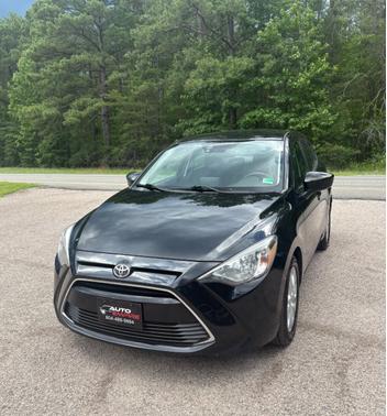 2017 Toyota Yaris iA