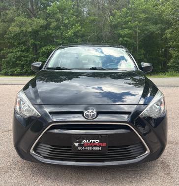 2017 Toyota Yaris iA