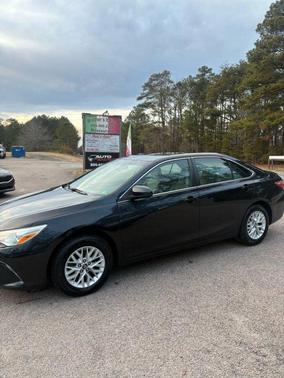 2017 Toyota Camry XLE