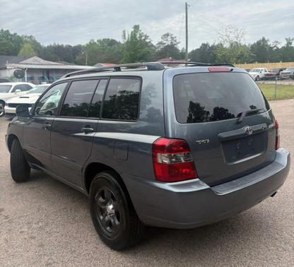 Blue 2004 Toyota Highlander Base