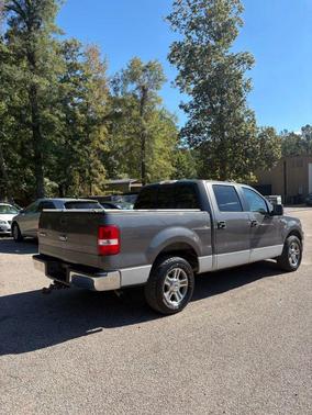 2005 Ford F-150 XLT SuperCrew