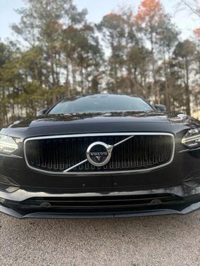 2018 Volvo S90 T5 Momentum