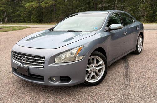Navy Blue Metallic 2011 Nissan Maxima SV