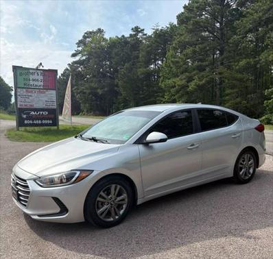 2018 Hyundai ELANTRA SEL