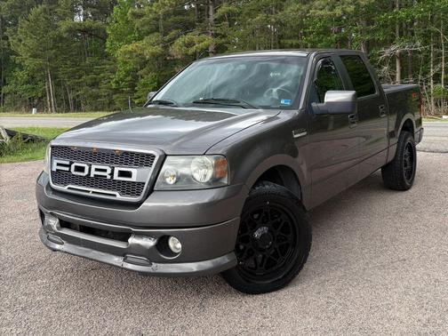 Grey 2008 Ford F-150 XLT