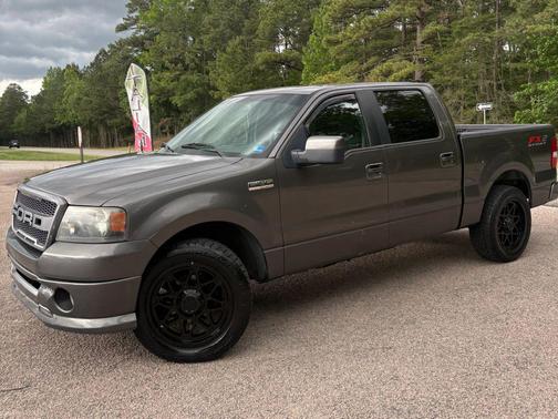 Grey 2008 Ford F-150 XLT