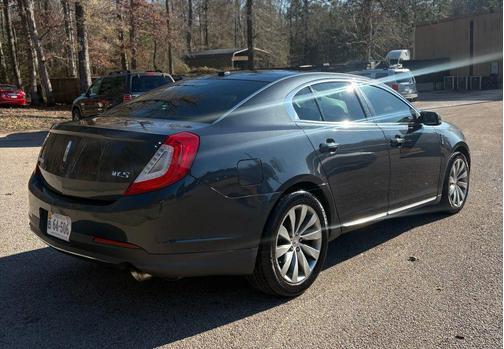 2014 Lincoln MKS Base