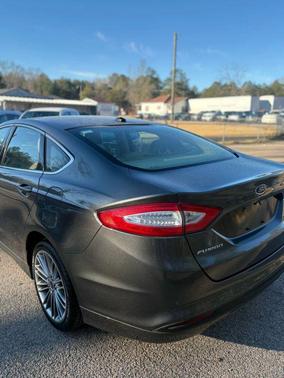 2015 Ford Fusion SE