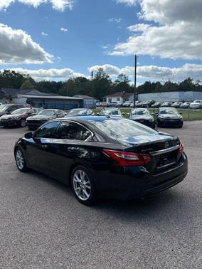 2017 Nissan Altima 3.5 SL